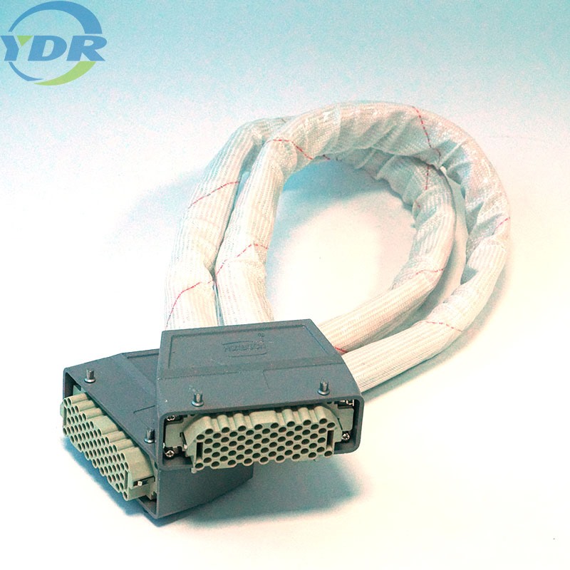 HEEE-064-FC 16A 500V 6KV johdinkaapelikokoonpano